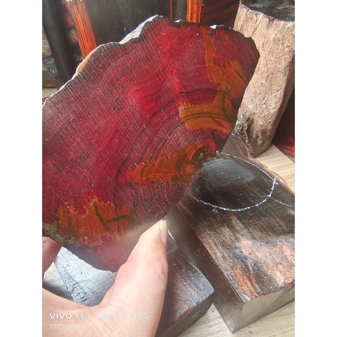 文玩木料高油高密 100--1000（以直播间截图为准）