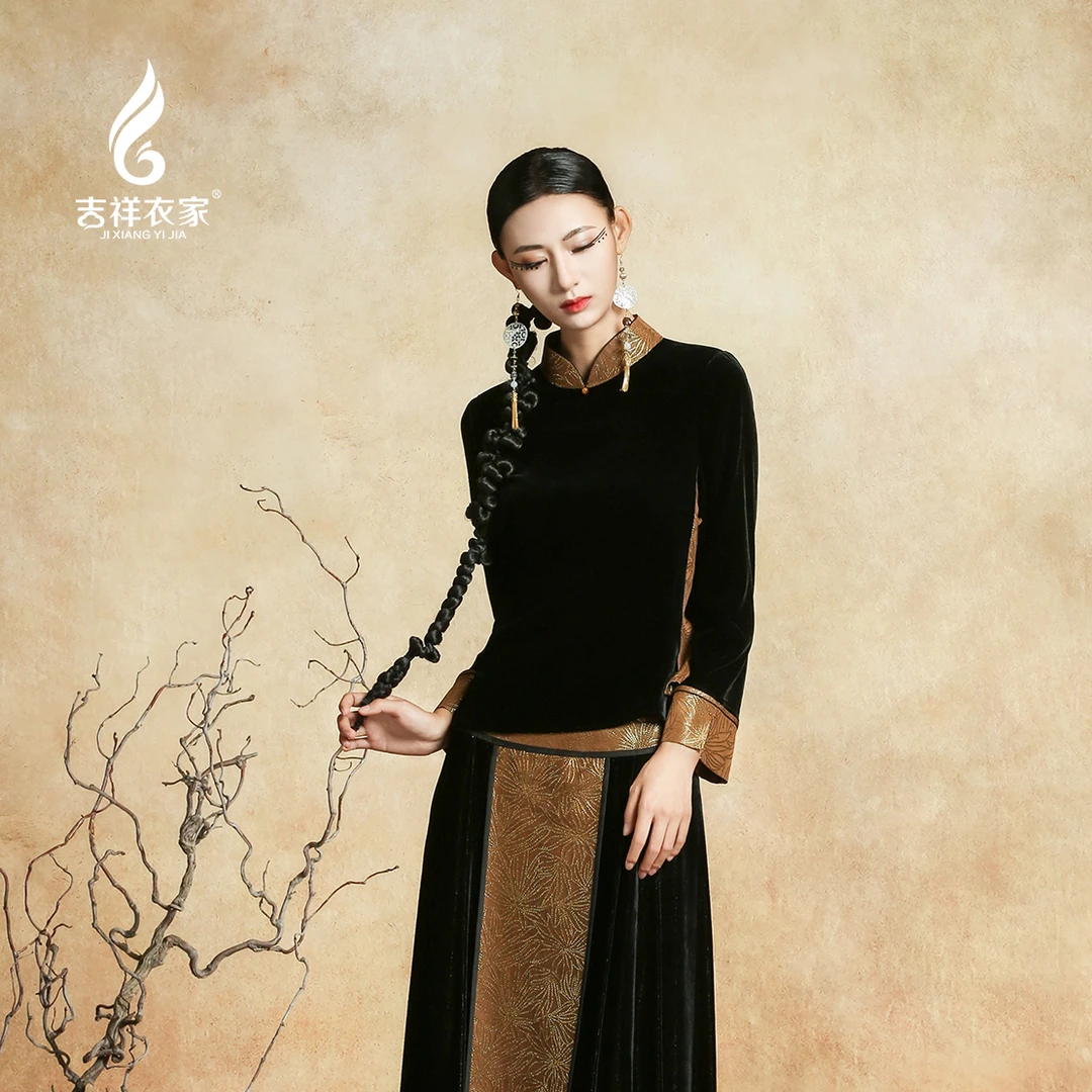 JIXIANGYIJIA/吉祥衣家金绸印日(上衣)941216927