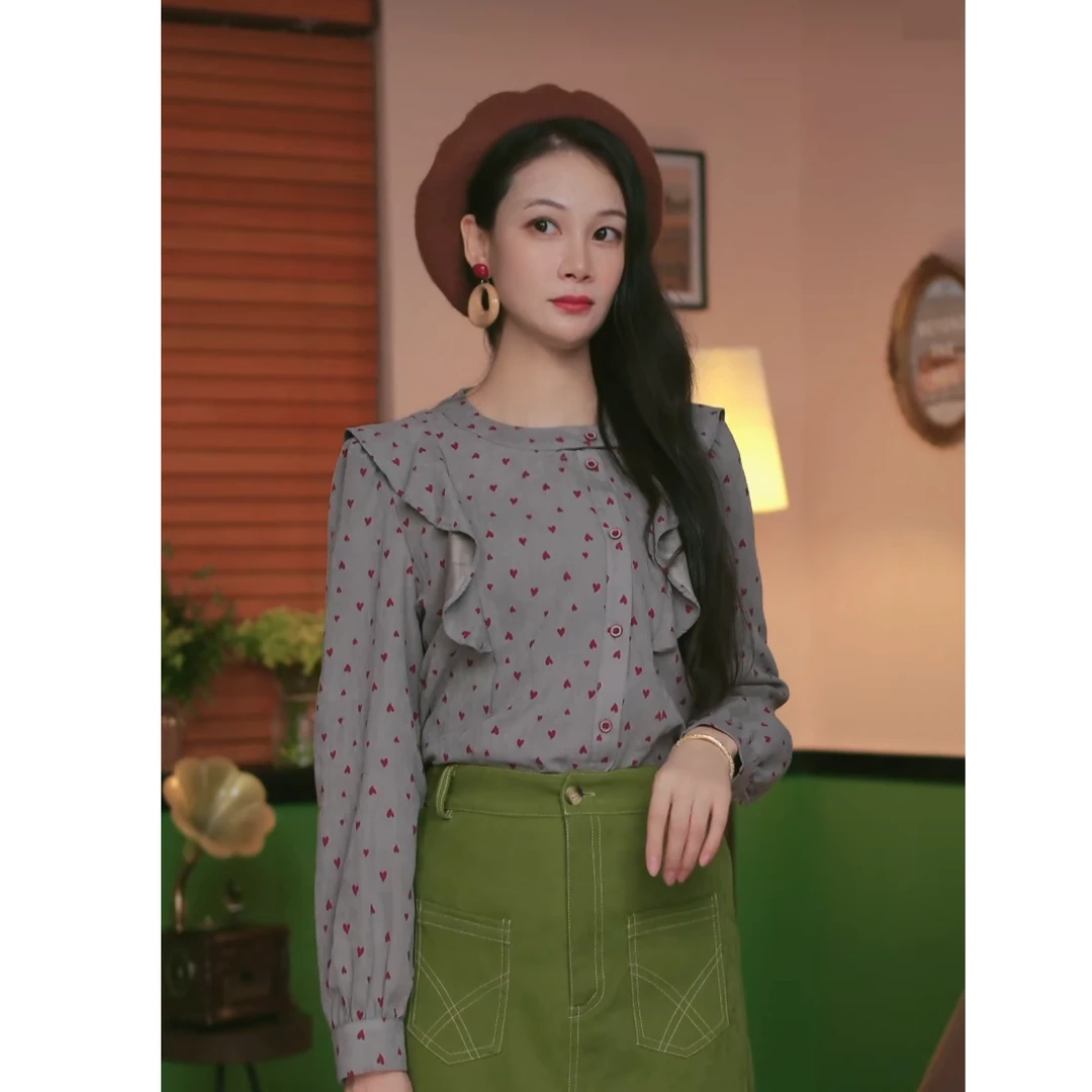 佳佳【灰色小调】复古斜门襟洋气减龄设计感波点衬衫"