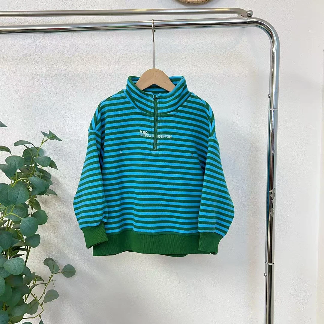 6314屴绿蓝条微瑕卫衣