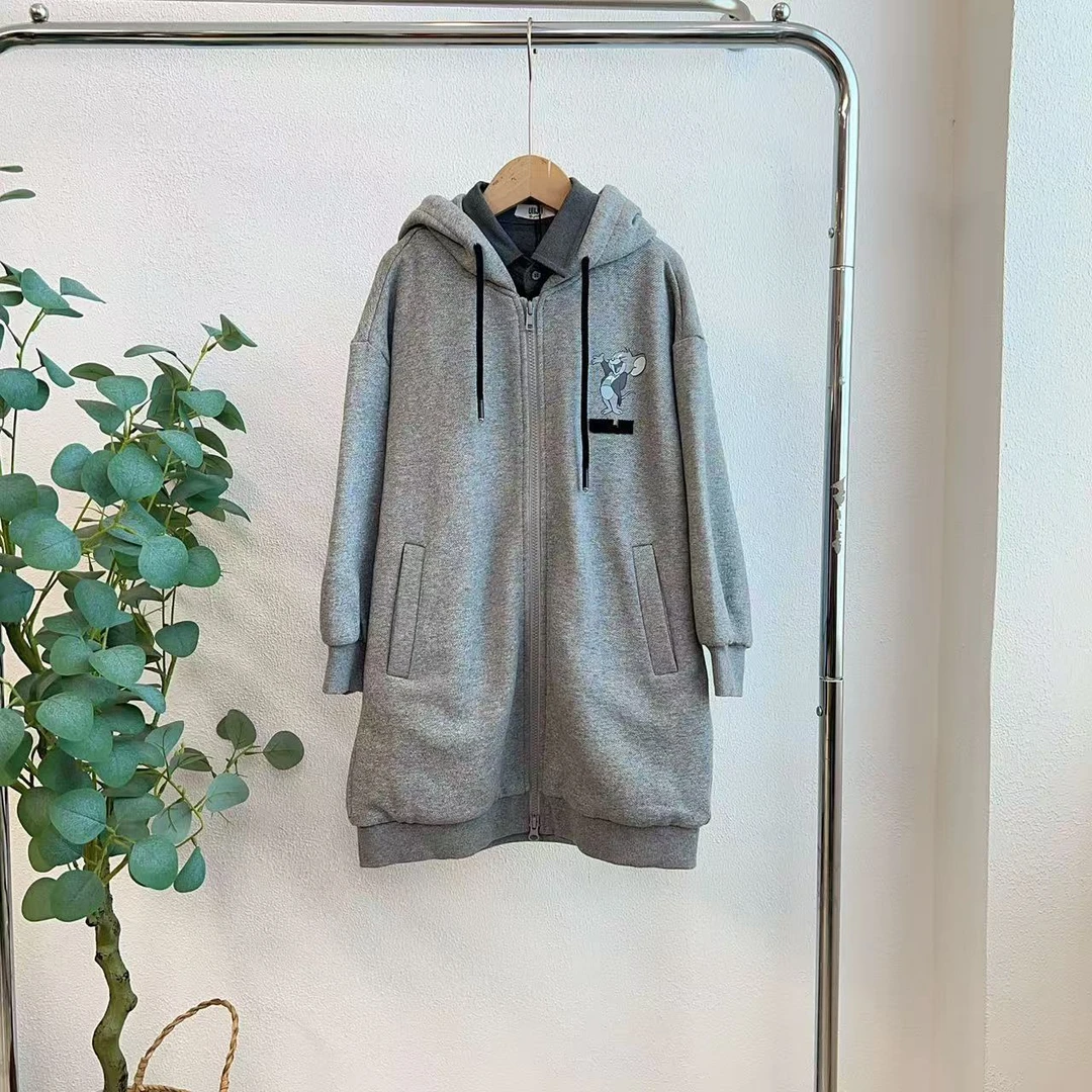 8013由中花灰外套