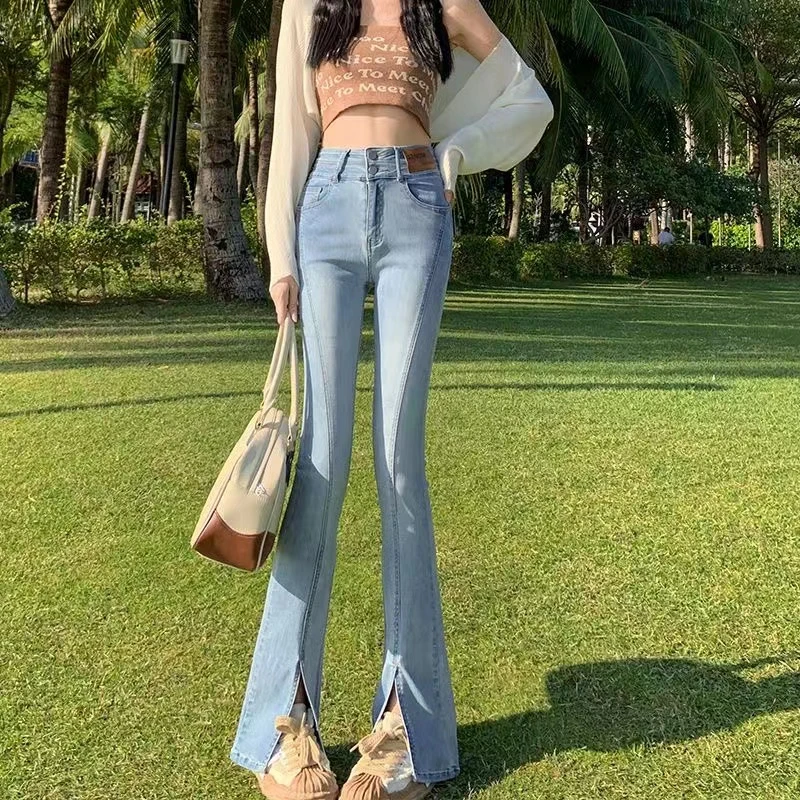 开叉微喇牛仔裤女高腰蜜桃臀2025年春弹力时尚新款修身爆款小个子