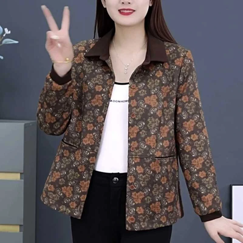 秋季中老年妈妈休闲百搭印花韩版显瘦减龄洋气碎花里鹰皮绒外套