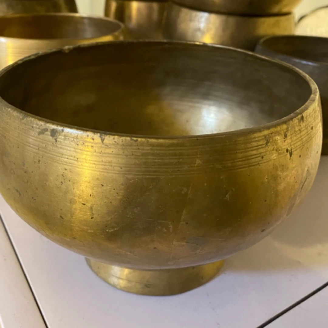 尼泊尔老颂钵娜迦圣杯