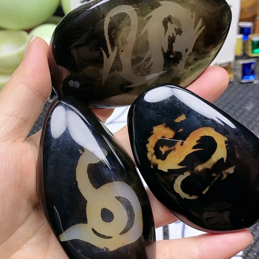 【闪购商品】玛瑙/玉髓颈饰未镶嵌少*点