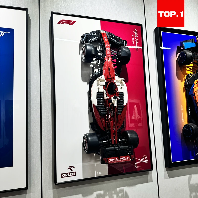 周冠宇双鹰咔哒星辉阿尔法罗密欧F1赛车展示上墙相框积木上墙画