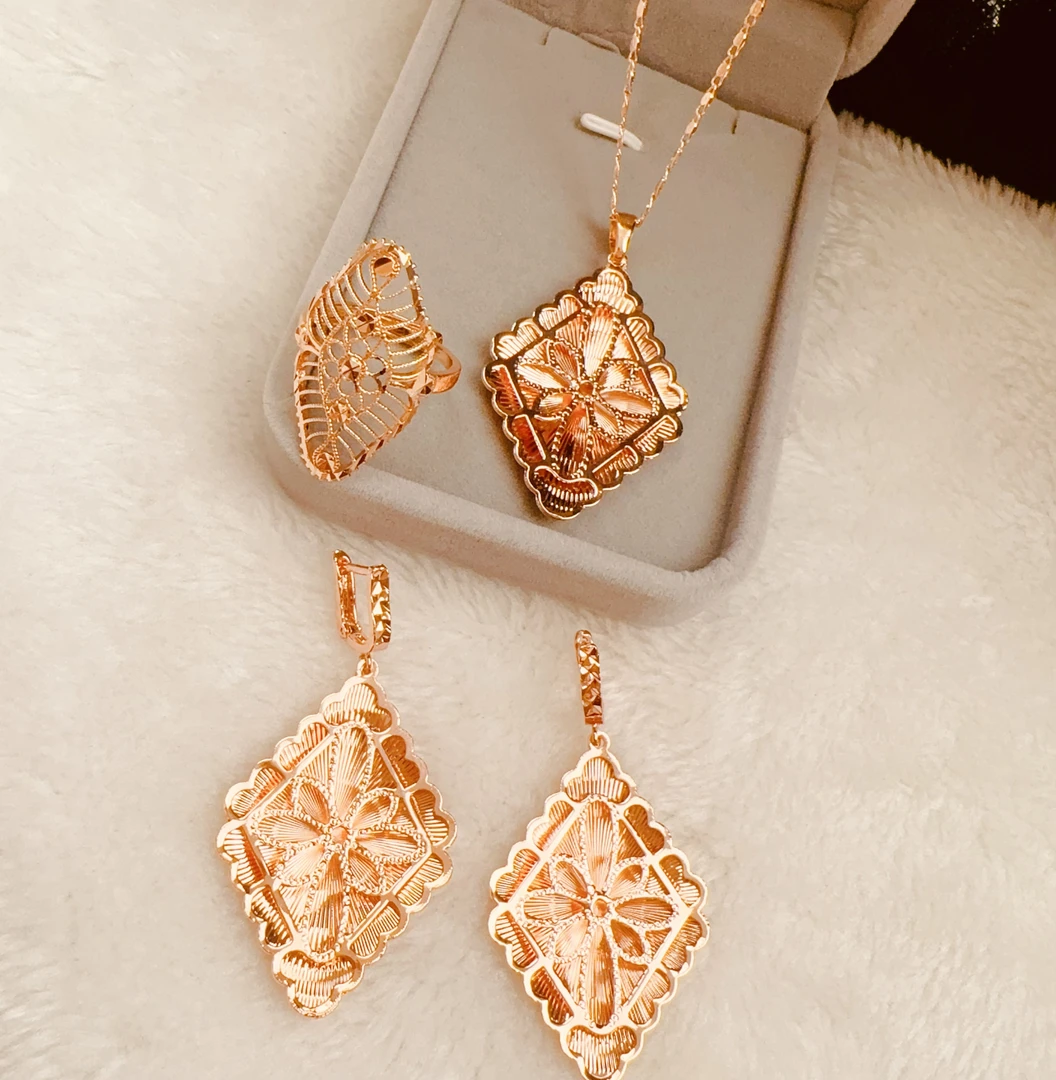 铜合金项链 parilar新款玫瑰金色大气时尚气质项链三件套769