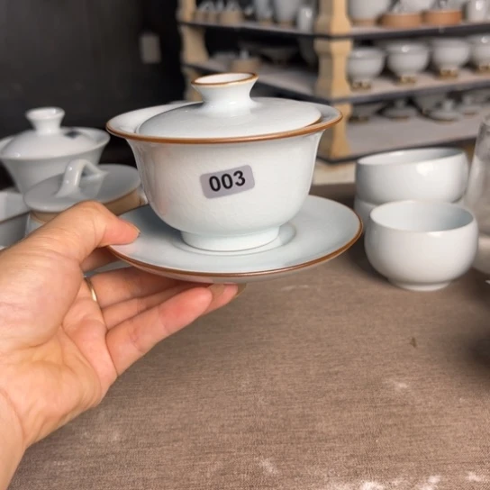 杯003号月白元宝盖碗微瑕