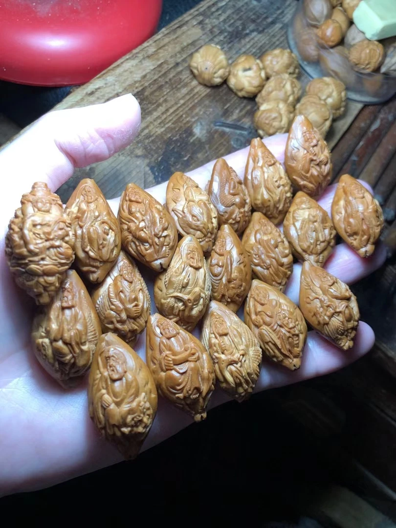 苏工-骑兽风景十八罗汉长串