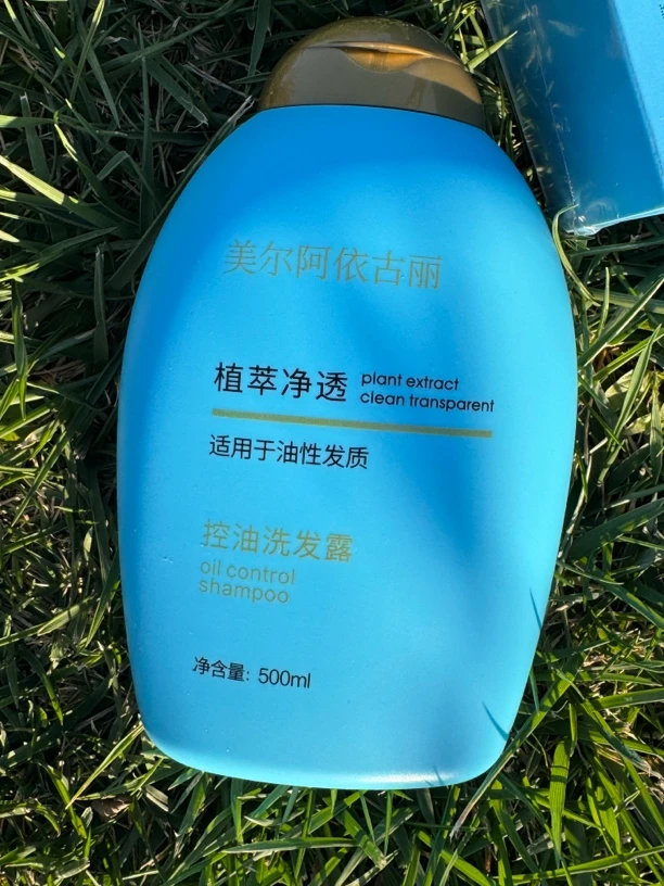 美尔阿依古丽植萃净透控油洗发露 مايلىق چاچ