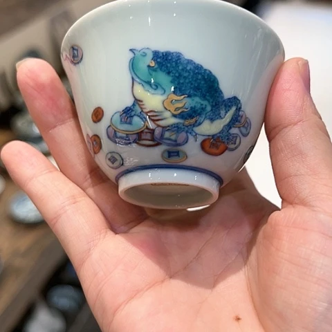 青杉堂斗彩金蟾杯