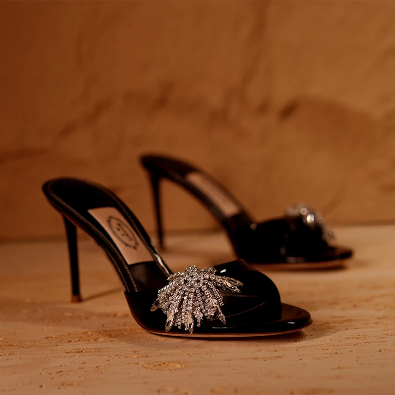 【月光】2025夏季时尚一字拖鞋黑色高跟鞋女凉鞋细跟