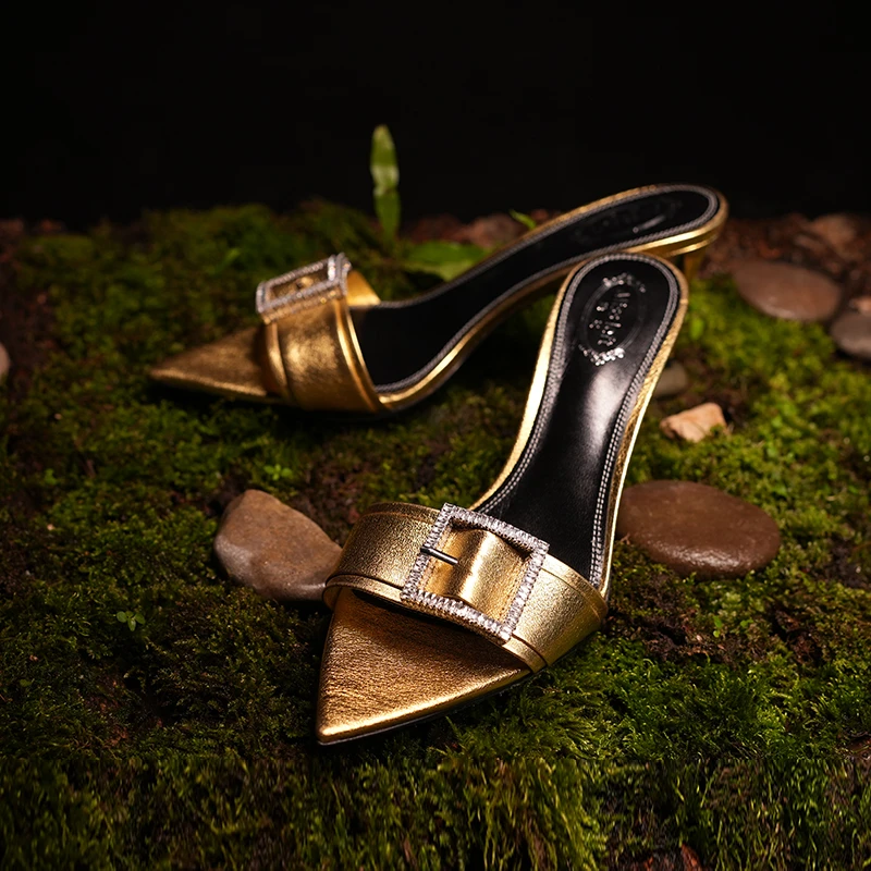 独女2025年夏季新款真皮金色高跟鞋一字拖高跟拖鞋尖头细跟凉鞋女