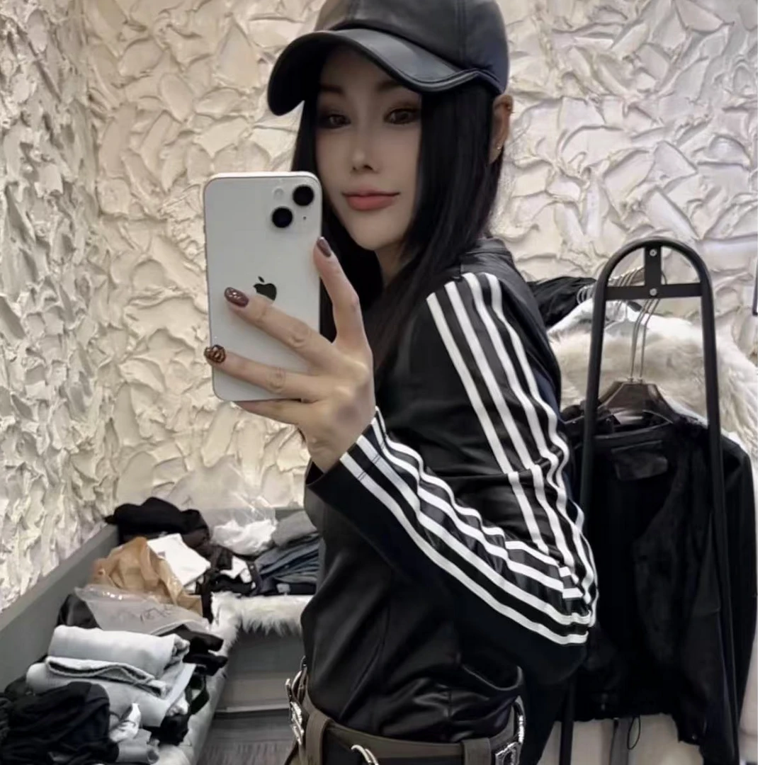 四道杠仿皮打底T恤