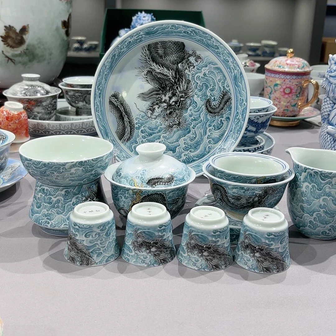 瓷片景德镇瓷器展和