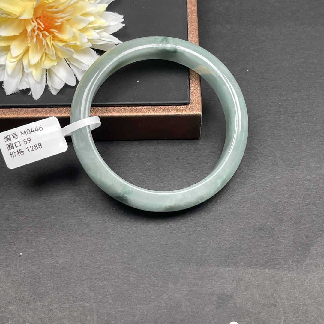 M0446 圈口59 翡翠手镯