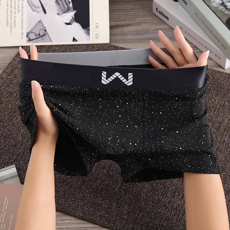 新款男士棉质内裤亲肤透气青年潮流印花内裤头男士中腰性感四角裤