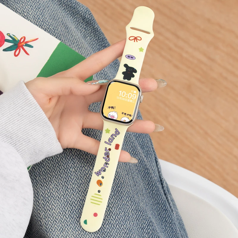 适用iwatch8苹果手表硅胶表带可爱新款黑色夏季女款运动防水透气