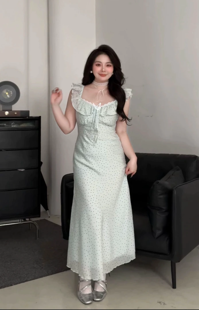 【大小姐】小飞袖淡蓝色波点连衣裙气质显瘦后背打揽百搭辣妹连衣裙