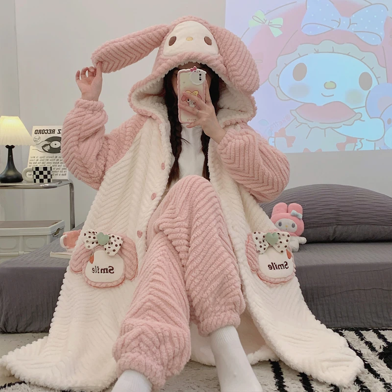 三件套珊瑚绒月子服秋冬款产后加绒加厚孕妇睡袍连帽哺乳睡衣冬季