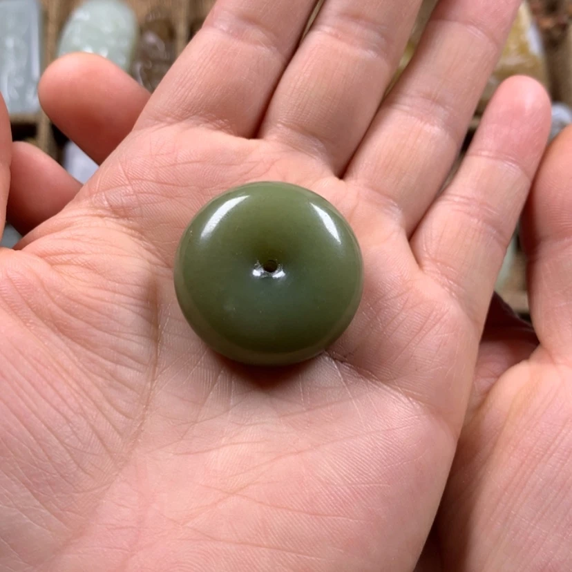 【闪购商品】和田玉（糖玉）颈饰未镶嵌拗*