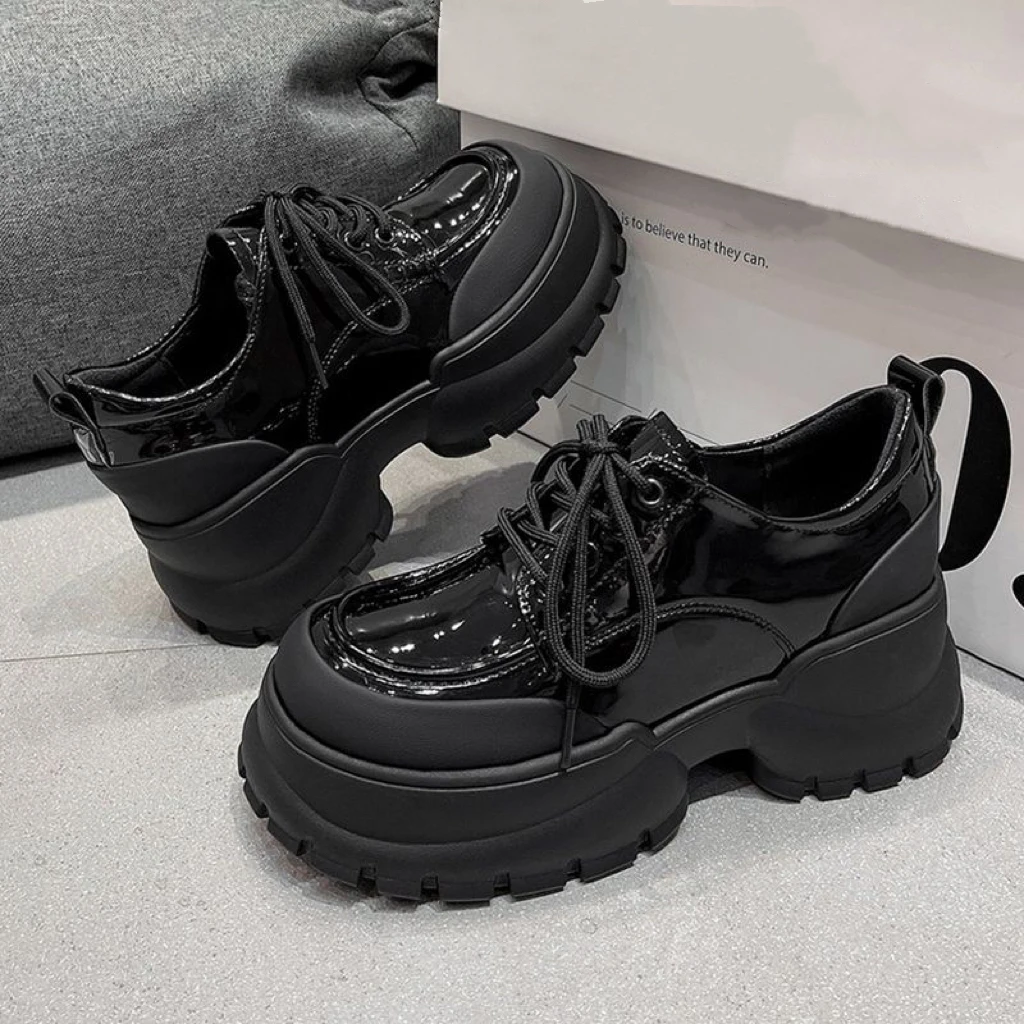 黑色法式春秋增高老爹鞋皮鞋秋冬单鞋女网红防滑松糕乐福鞋英伦风