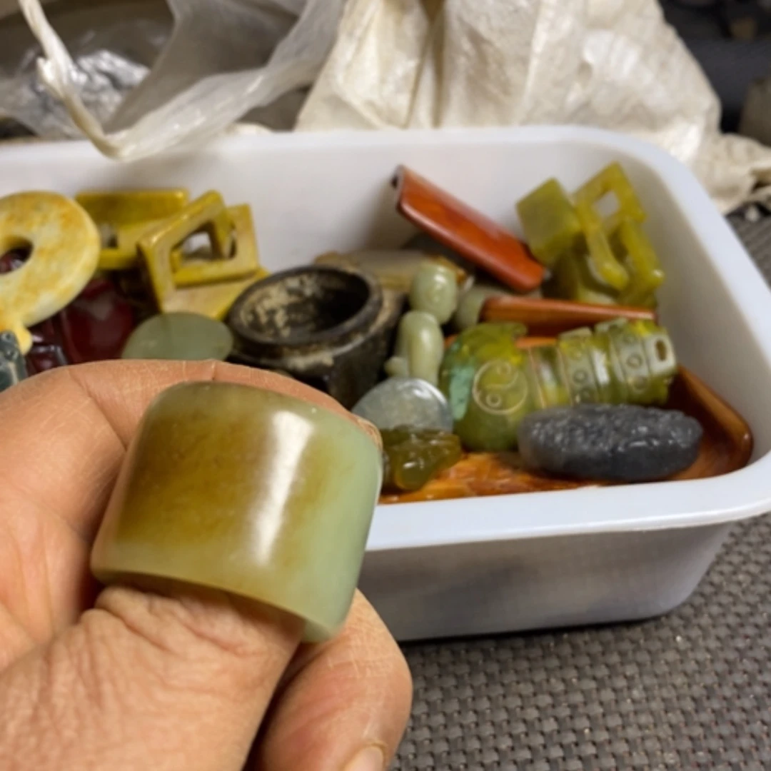 【闪购商品】和田玉（糖玉）挂件未镶嵌涨*