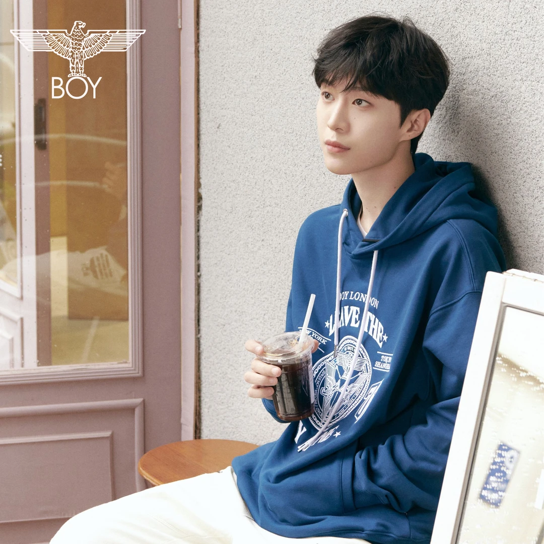 【1976】BOYLONDON春季连帽卫衣复古朋克宽松百搭情侣长袖 N04001