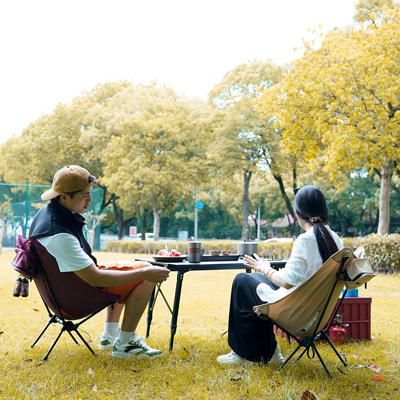 2024新款彩色户外露营椅子航空铝合金月亮椅折叠轻巧垂钓