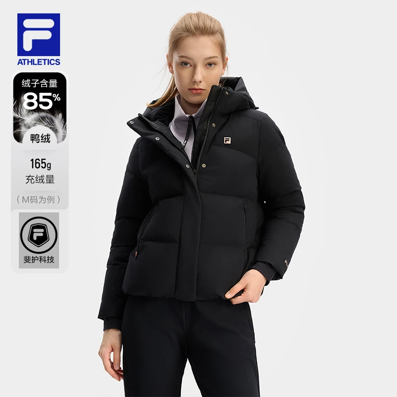 Fila/斐乐女子冬季【时尚休闲保暖】连帽短款运动羽绒服A11W441905F
