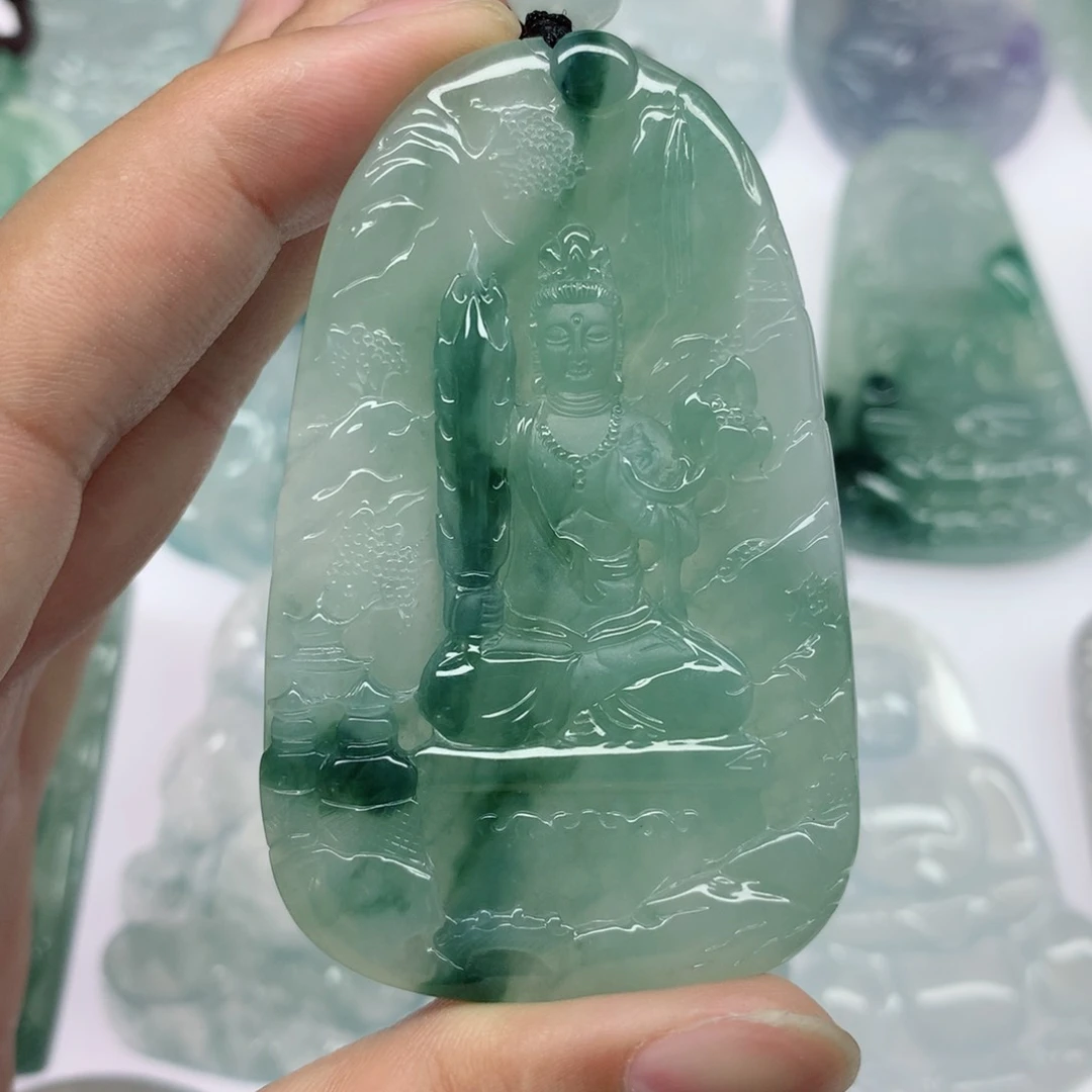 翡翠颈饰未镶嵌J****e虚空藏