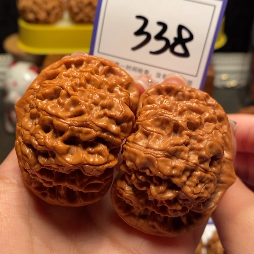 【闪购商品】文玩核桃吊坠51全品官帽 338
