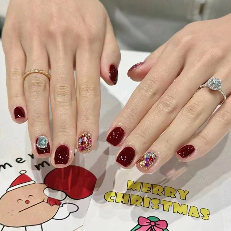 【新年美甲】实拍纯手工穿戴甲手作高级轻奢风简约玫色亮片方钻美甲