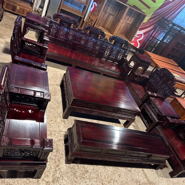 刺猬紫檀雕花吉祥如意沙发 家用 客厅 家具 榫卯