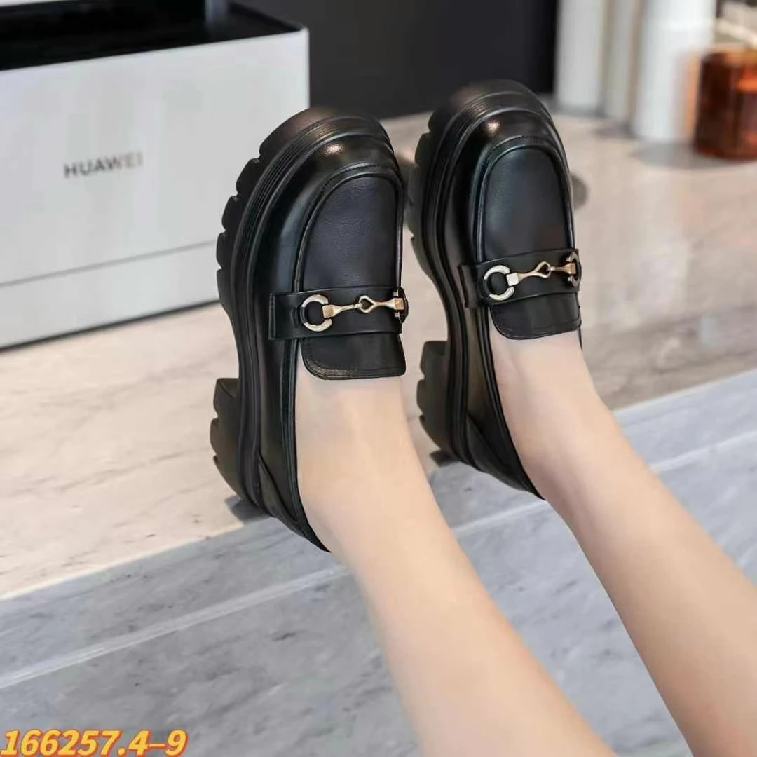 厚底真皮乐福鞋女款2024秋季新款英伦风小皮鞋粗跟一脚蹬百搭单鞋
