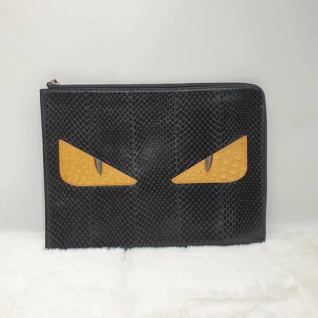 95新 FENDI/芬迪 Fend芬迪小怪兽信封手拿包/DH20035  奢侈  男款