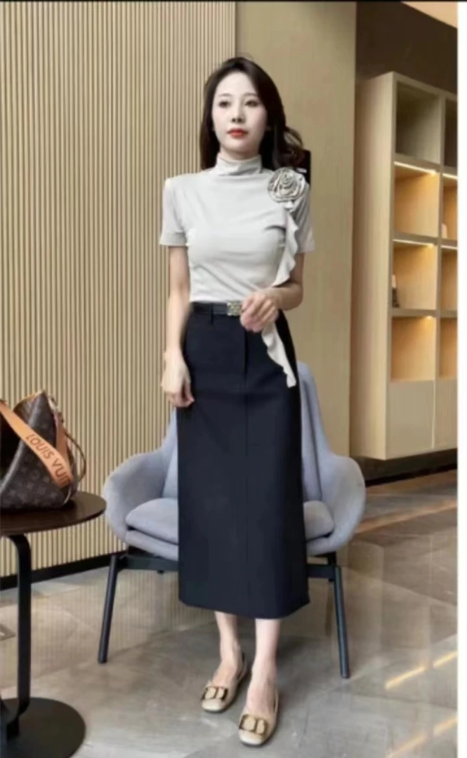 新款半高领花朵套头上衣+侧开叉西装半身裙气质时尚修身显瘦女