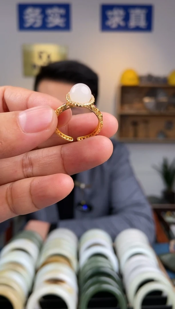 【闪购商品】和田玉戒指银S925镶嵌戒指一件