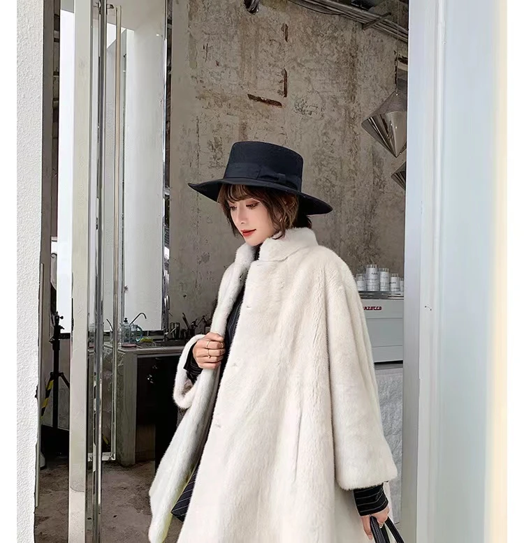 珍珠银兰原色立领斗篷