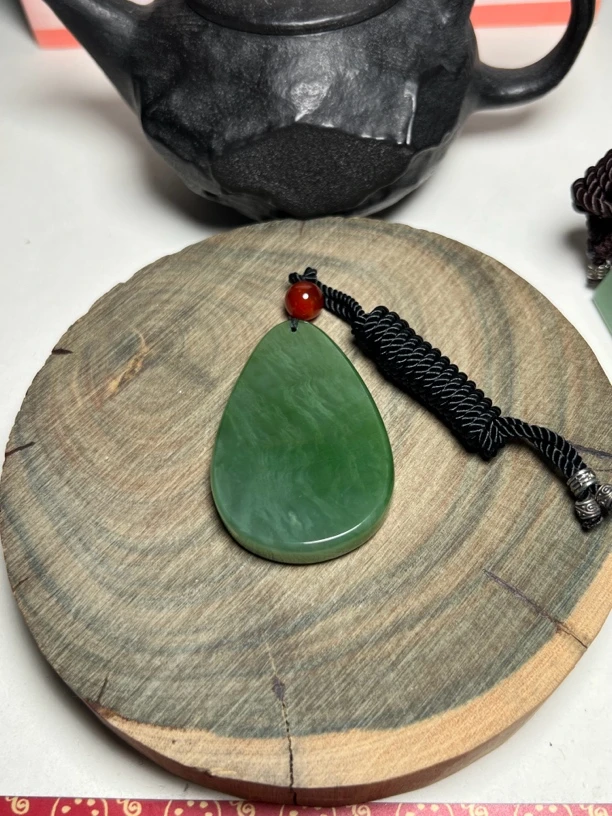 045和田玉碧玉猫眼意境吊坠女款气质时尚女士精美