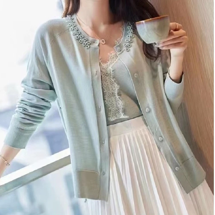 精纺羊毛手工钉珠低圆领长袖薄款针织气质优雅洋气女开衫