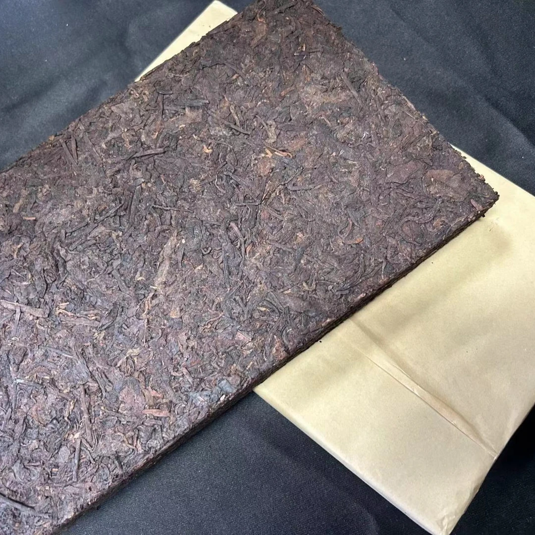 古树女王---1989年苹果香老熟砖--- 1500克砖.熟砖.A