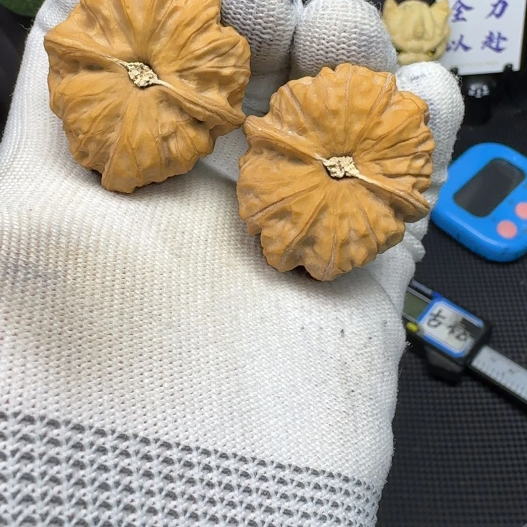文玩核桃吊坠早**神门头沟