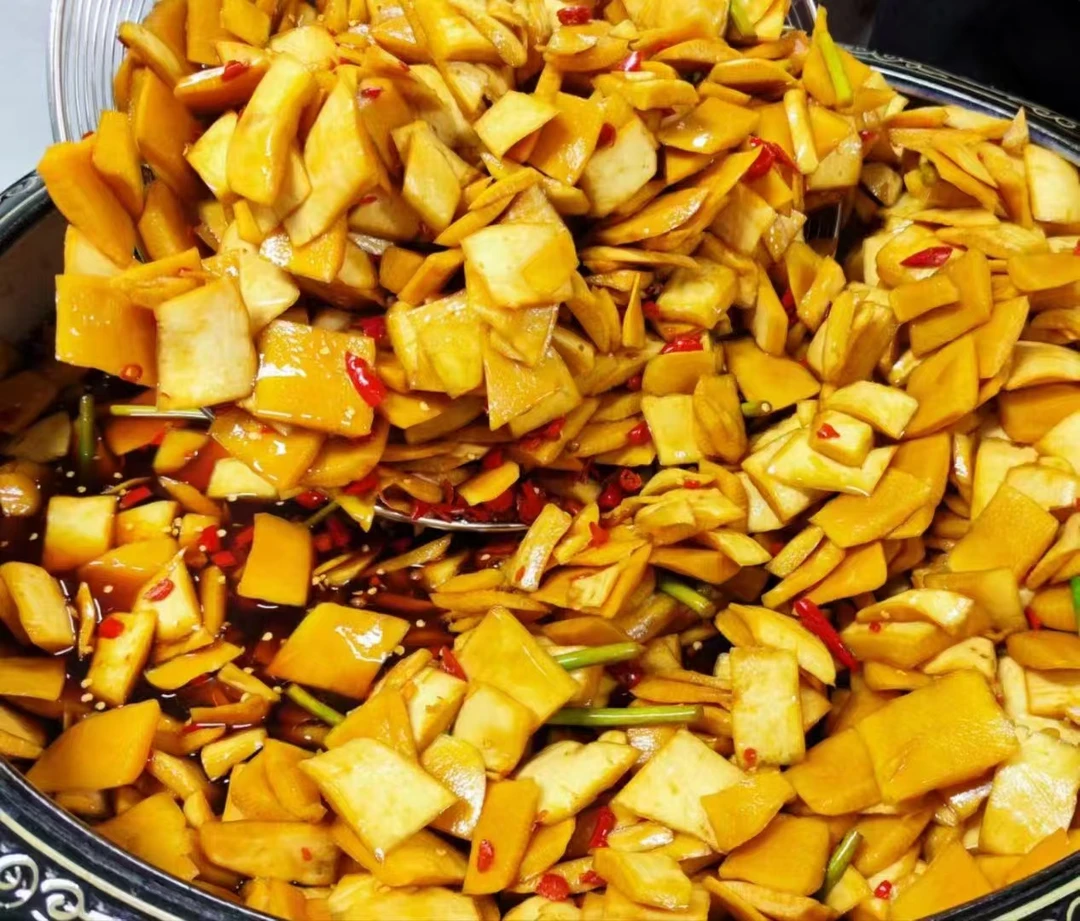 酱香萝卜皮湖南芷江酸萝卜泡菜新鲜下饭菜酸辣开胃小吃500g灌装