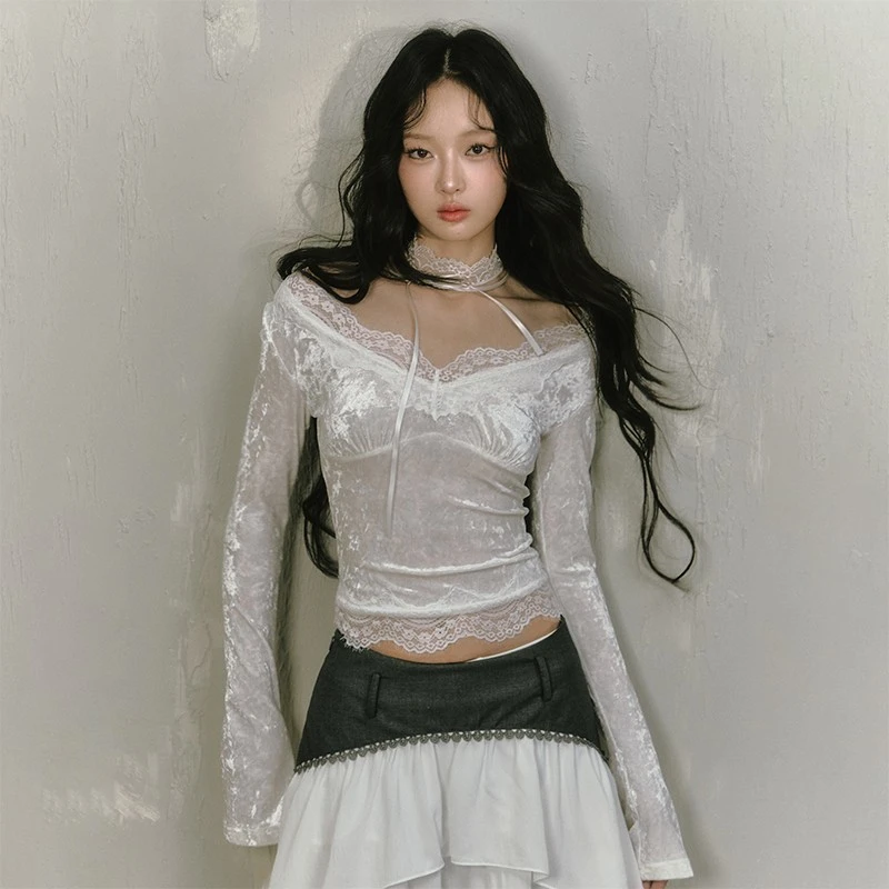 SALTHe盐茶 茉上白苔 复古前胸破缝设计蕾丝拼接修身V领长袖上衣