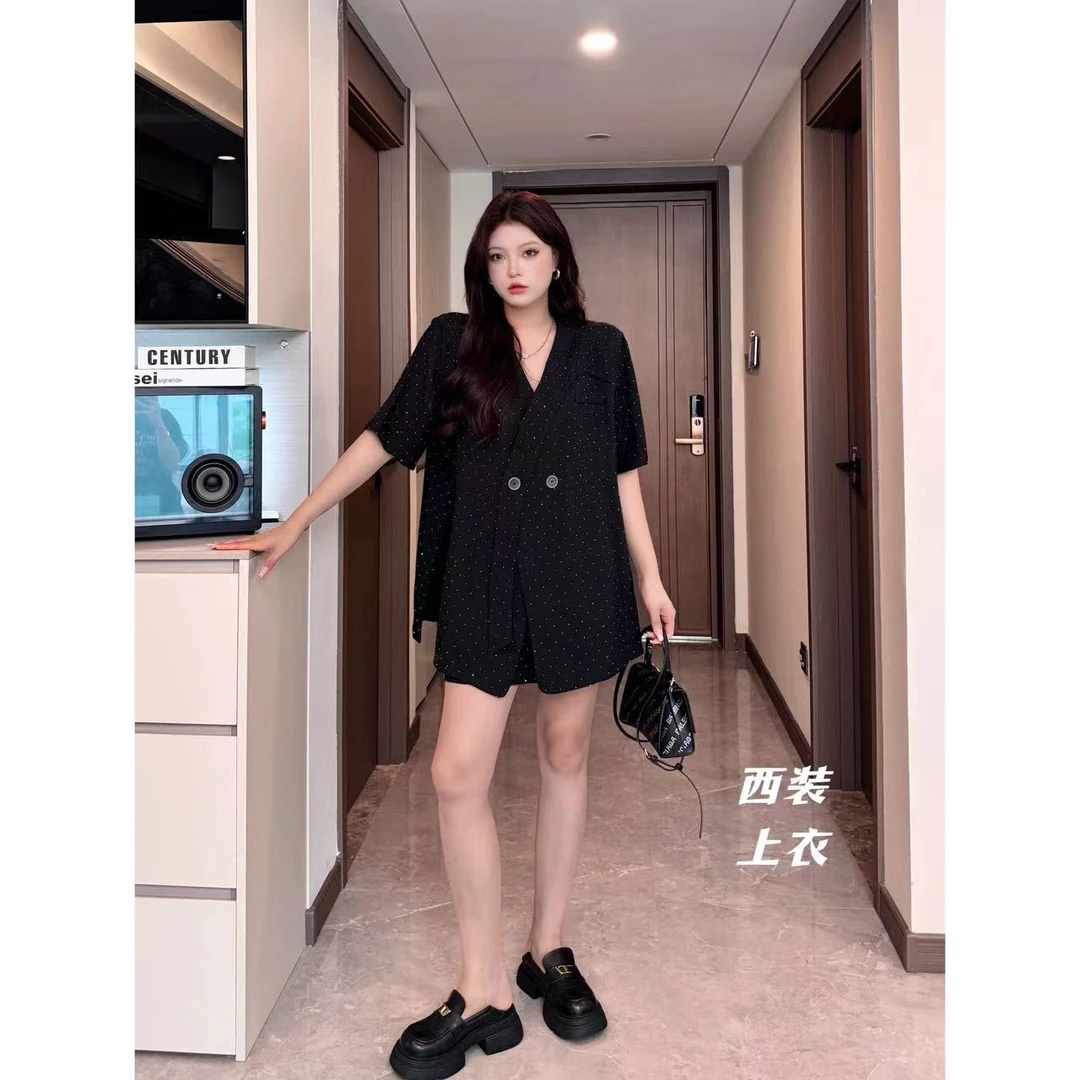 Xiaix【阑珊星光 西装 】V领满钻设计师款短袖西装套装TZ2406夏夏