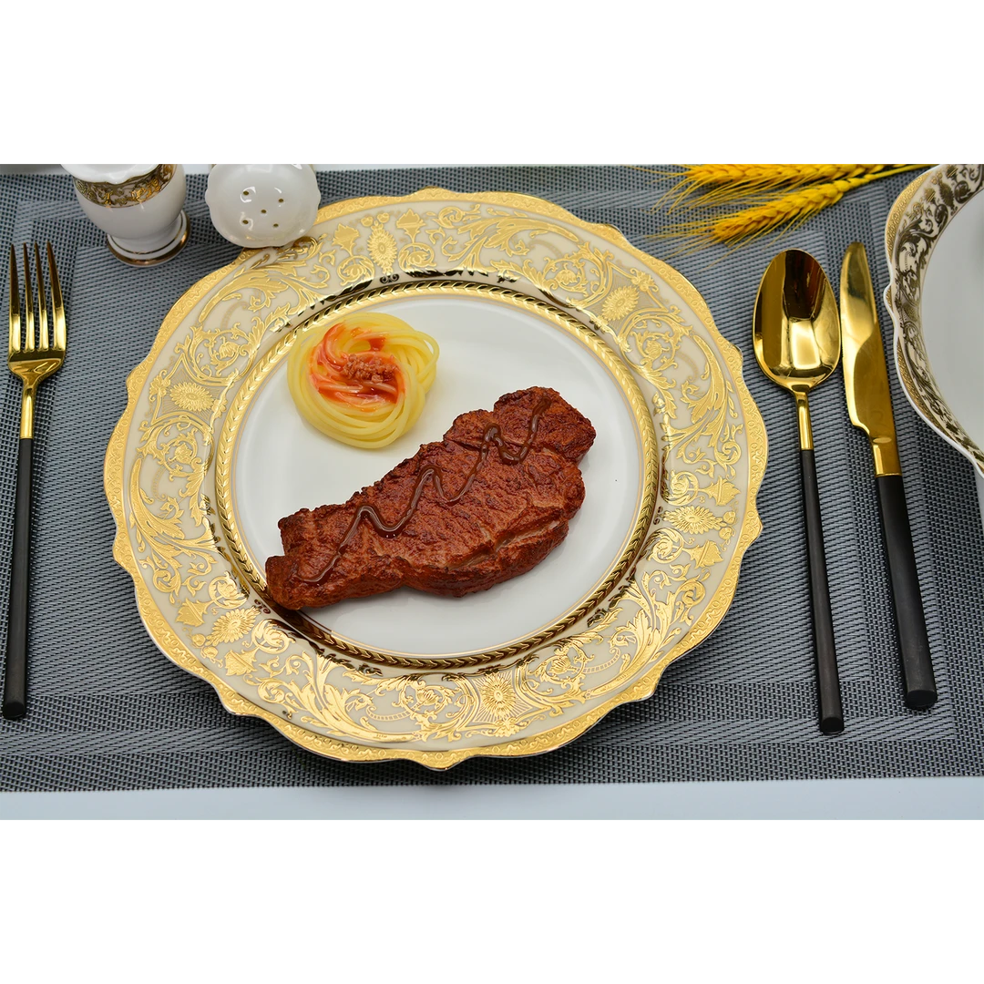 英伦风尚婚礼定制款欧式奢华；酒店摆台；金边手工制作；盘碗茶壶