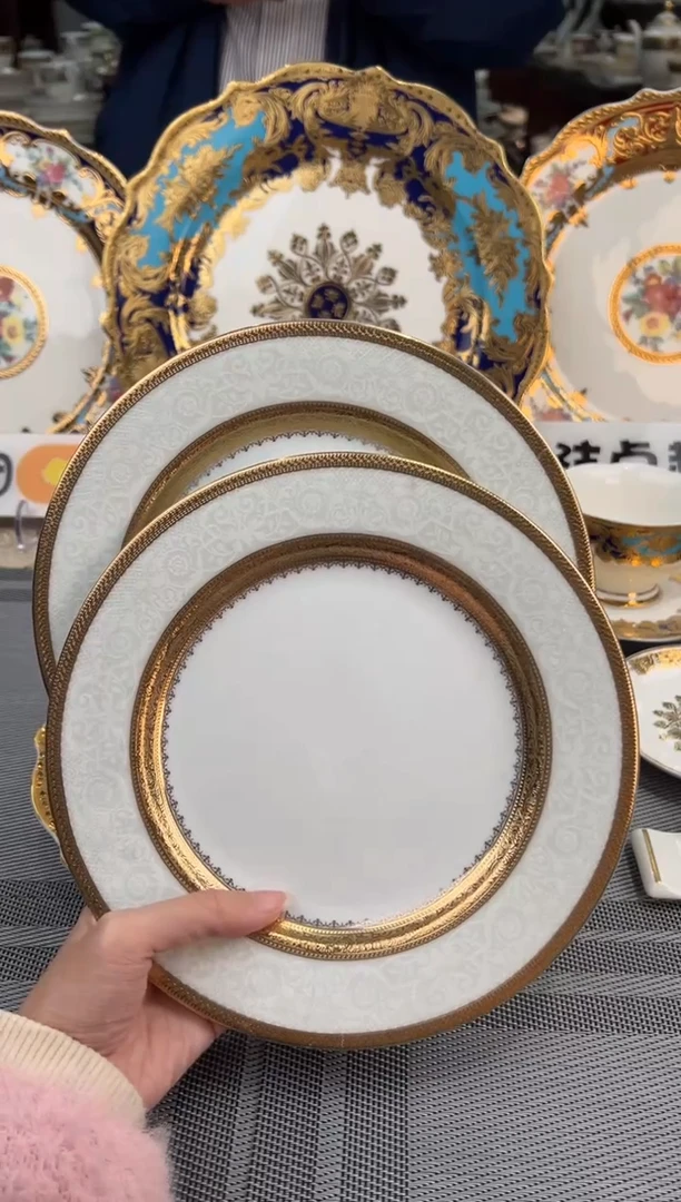 【闪购商品】瓷碗8寸平盘买一送一 福利