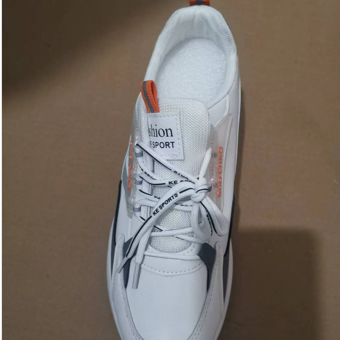 男款秋季新款流行时尚运动鞋透气网面百搭