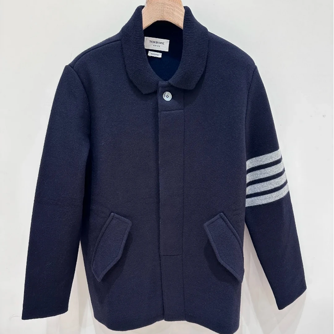 全新未使用 THOMBROWNE 新款四道杠针织外套